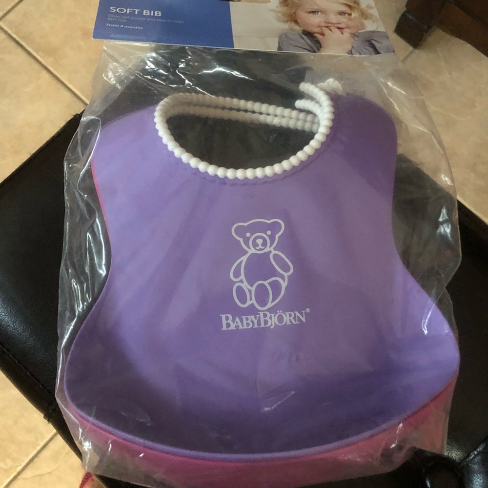 Soft bib bundle